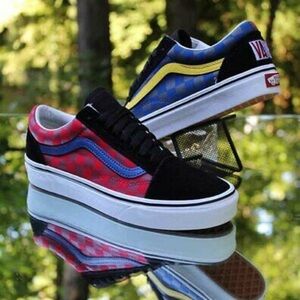 Vans Unisex Old Skool Off The Wall Checkerboard Rally Sneakers | Red/Blue | NEW